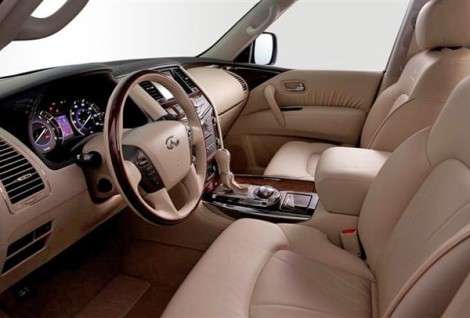 Салон Infiniti QX56 Салон Infiniti QX56