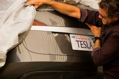 Электрический кроссовер от Tesla – он будет!