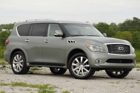 Внедорожник Infiniti QX56 2011 задает стандарты качества