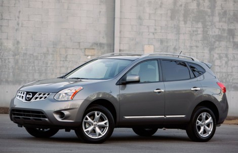 01nissanrogue2011review