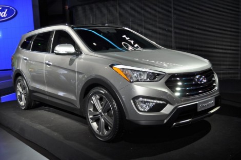 2013-hyundai-santa-fe_100387554_m