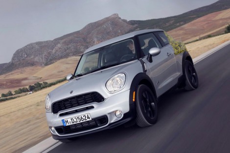 2013-mini-paceman-official-spy-photos-01-opt