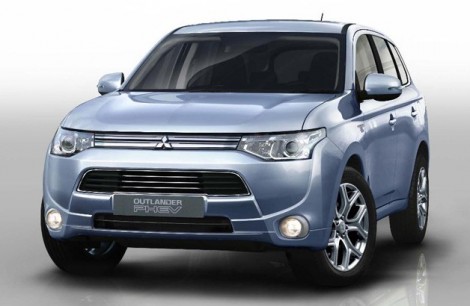 01-2013-mitsubishi-outlander-phev628opt