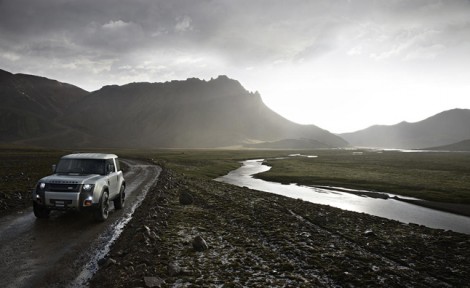 Land-Rover-DC100