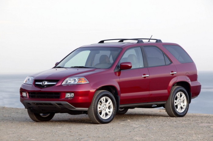 Honda отзывает 871,000 SUV и минивэнов