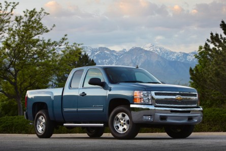 2013_Chevrolet_Silverado_445w