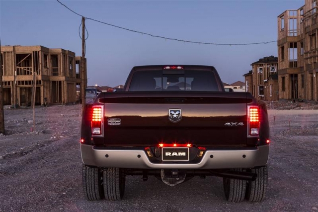 dodge-ram-25003500-hd-2013-15660