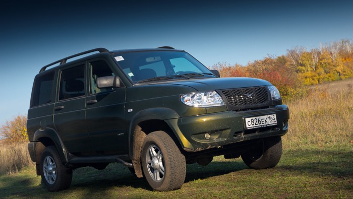 Новый UAZ Patriot спереди