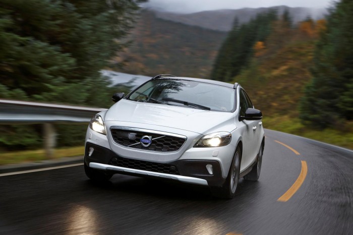 Volvo V40 & V40 Cross Country