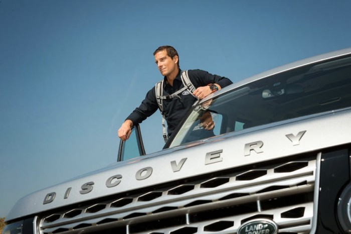 Land Rover расскажет про навыки выживания с Беаром Гриллсом