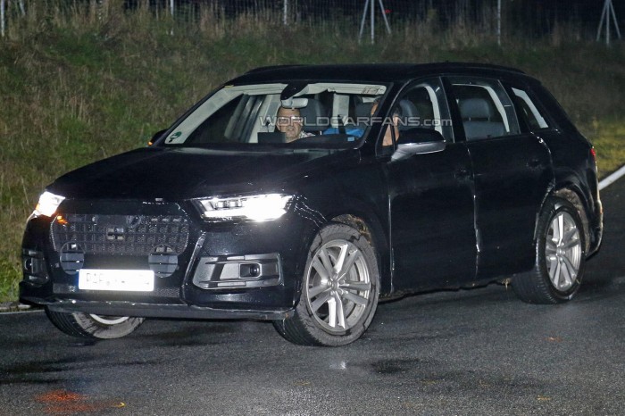 Audi Q7 e-tron