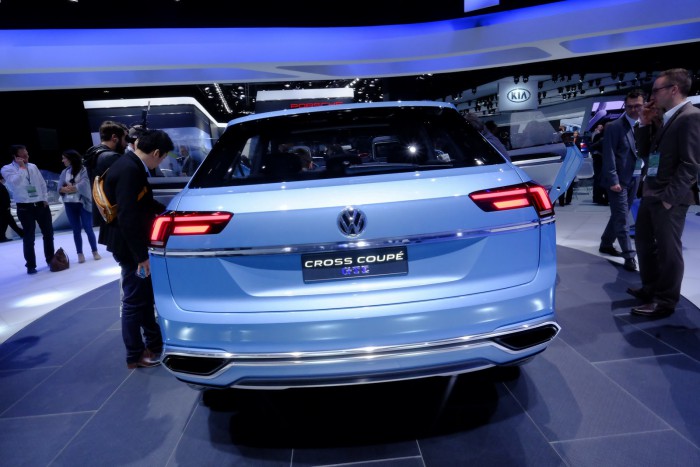 VW-Cross-Coupe-GTE-2