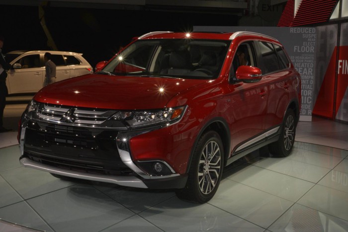 2016 Mitsubishi Outlander 