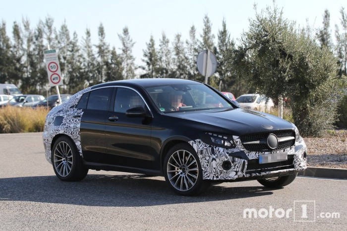 mercedes-benz-glc-450-coupe-spy-photo